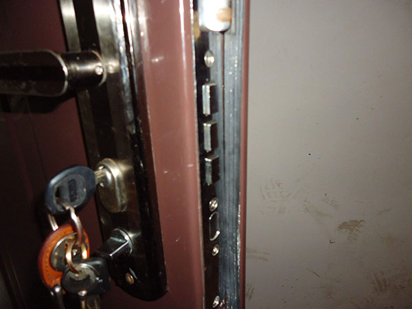 黔南防盗门换锁芯注意事项