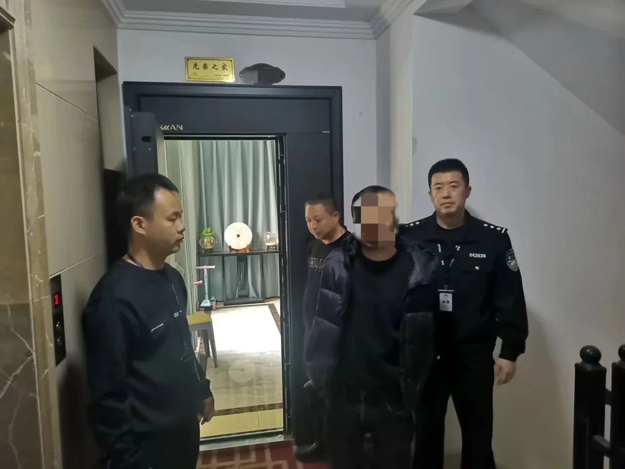 黔南全副伪装仍被识别！双龙公安成功抓获一名撬锁盗窃嫌疑人